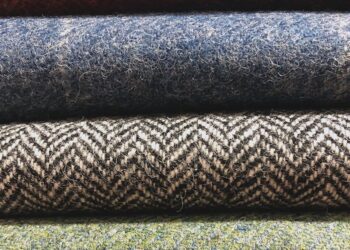 5 EXCEPTIONAL WAYS TO STYLE YOUR TWEED JACKET